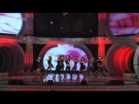 SNSD - Run Devil Run - BaekSang Art Awards- (HQ)