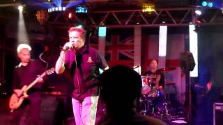 Sham 69-We Got A Fight