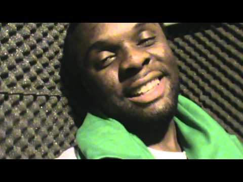 M  2 THa O ft BiZa in the studio in eindhoven doing fire