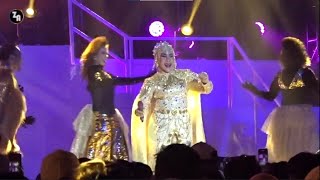 Download lagu Elvy Sukaesih - Bingung l Konser Pandangan Pertama Tribute To A Rafiq 2025 mp3