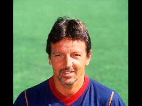 EZIO SELLA - LA CITTA' NEL PALLONE 160113