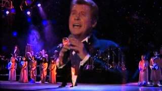 &quot;O Holy Night&quot; - Michael Crawford W/Trans-Siberian Orchestra