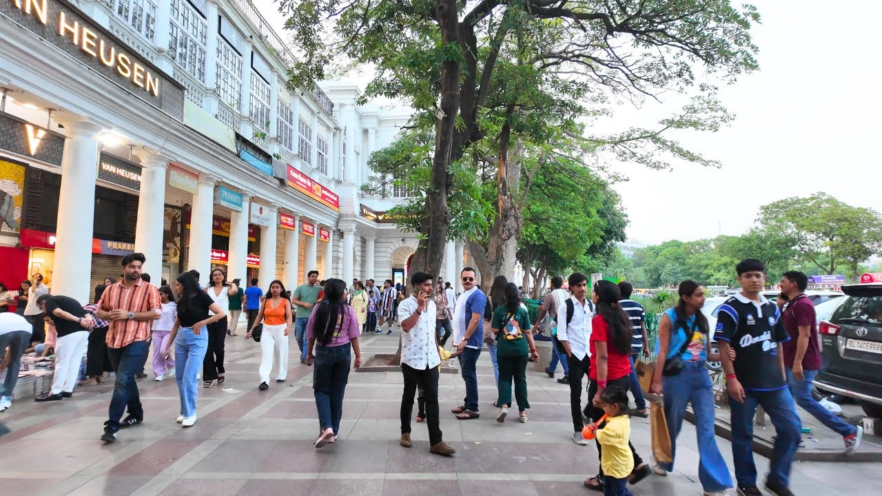 Immersive street-level walking tour through India (Other 7), India, showcasing authentic urban landscapes, local architecture, and the vibrant atmosphere of the city's neighborhoods