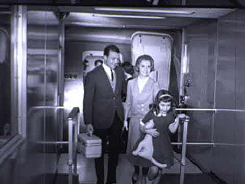 F 03658 Convair 990 news clip for American Airlines