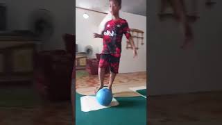 Download lagu kamera nya kena bola mp3