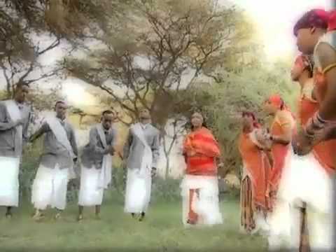 Somalian Somali Music- Sahra Ilyas- 