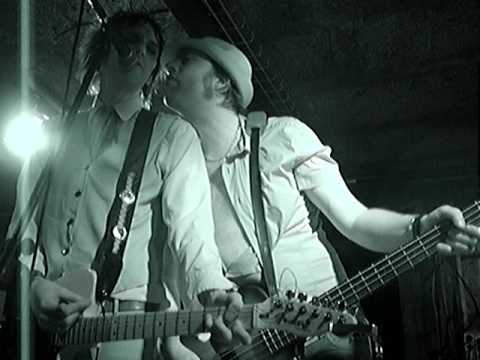 KEVIN JUNIOR WITH REAL & GASTADO BAND