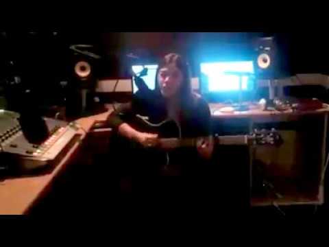 Zophy Ohr - Beside You (Acoustic Session) - September 2016