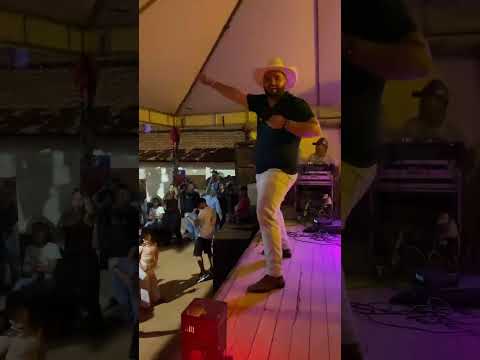 Marcio Menezes ao vivo Guaraciama MG #forrozão #playvaquejada