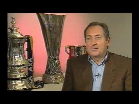 Liverpool FC Season Review 2000/01 (The Treble)