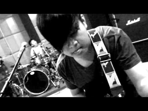 SUPERKIDZ - FIRST DATE.mp4