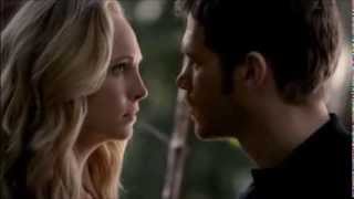 Klaus and Caroline – Kissing scene