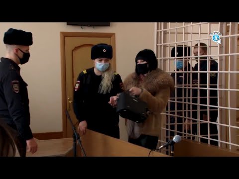 Курянку, избившую в такси сына, приговорили к полутора годам колонии