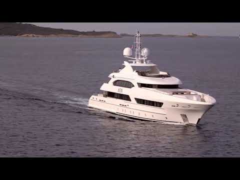 yacht asya proprietaire