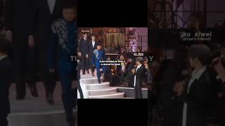 Download lagu ZIYU must've warned him about how tall his BF😆look at his frd reaction🤣#tianziyu #tiktokfyp #vdcrd mp3 Download lagu ZIYU must've warned him about how tall his BF😆look at his frd reaction🤣#tianziyu #tiktokfyp #vdcrd mp3