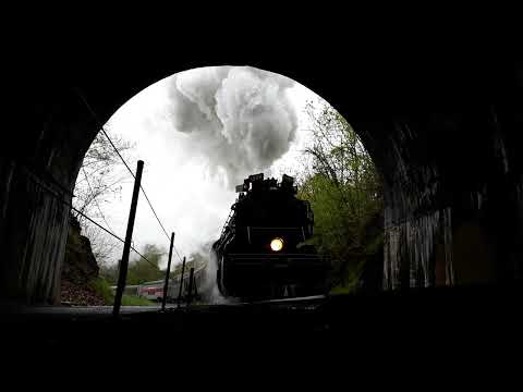 Beast of the East, Western Maryland mallet 1309 at the tunnel