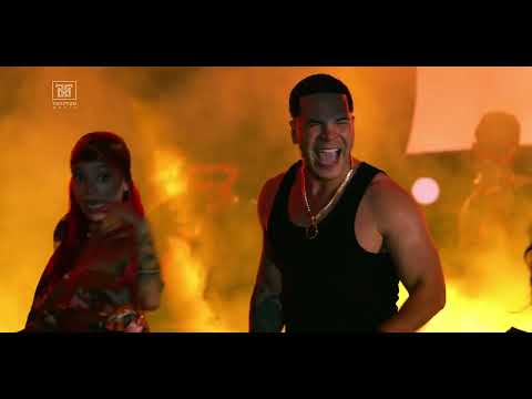 Yomil - Dura magaly [en vivo] feat. @WowPopyOficiall #liceoderegla