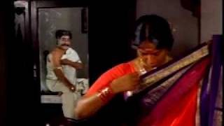 KR Vijaya exposed in saree
