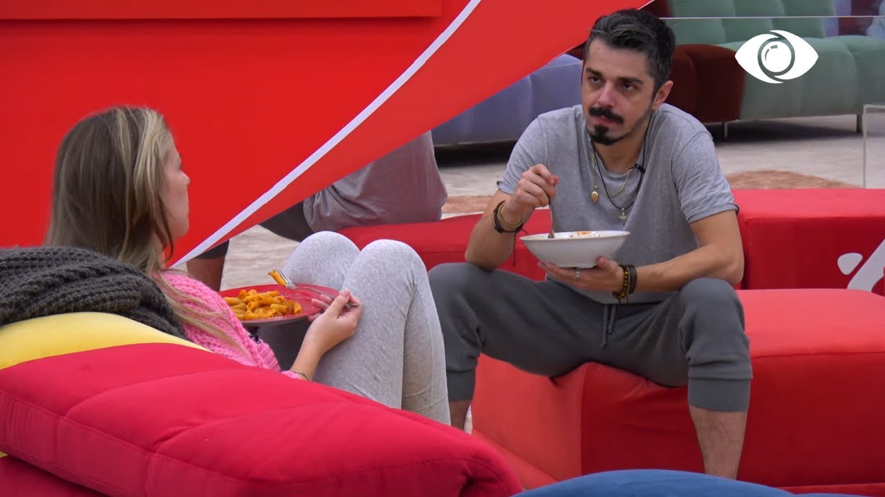 Parashikoj një furtunë, Olta në bisedë me Amosin