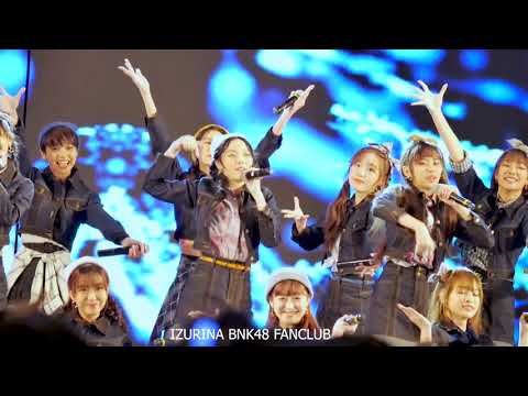 [Izurina Fancam] Reborn : BNK48 :  Everybody says Jabaja : Iconsiam