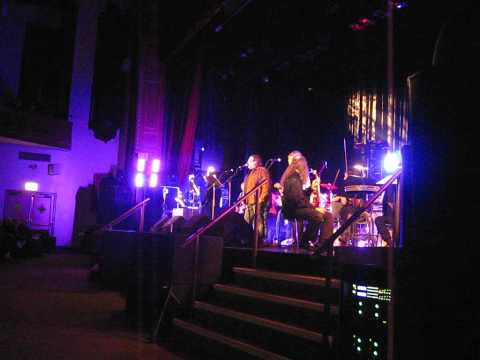 Matthew Sweet and Mike Mills sing September Gurls at Big Star's Third Concert NYC 3-26-11