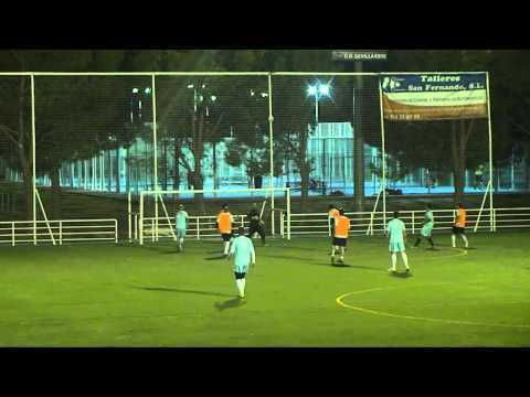 Fútbol 7 Bravo.  Segunda GI Jornada 17.  Majaradas  - Nottingham Miedo