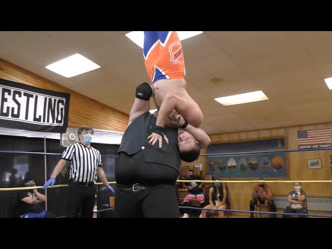 Brett Ryan Gosselin vs. Zach Burton - Limitless Wrestling (The Road)