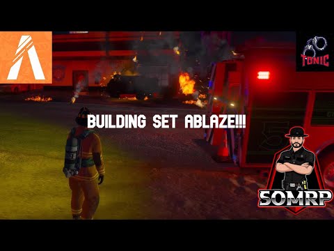 Gta V Fivem Roleplay (SOMRP Server). Rookie firefighters save man trapped in burning building.