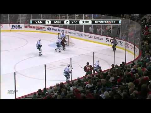 Vancouver Canucks @ Minnesota Wild Highlights 11/3/11