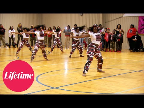 NO RULES Street Battle! Dancing Dolls vs. Divas of Olive Branch (S1) | Bring It! | Lifetime