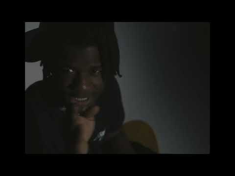 DEECIEN (@deecien) - UNDERDOG (OFFICIAL VIDEO)