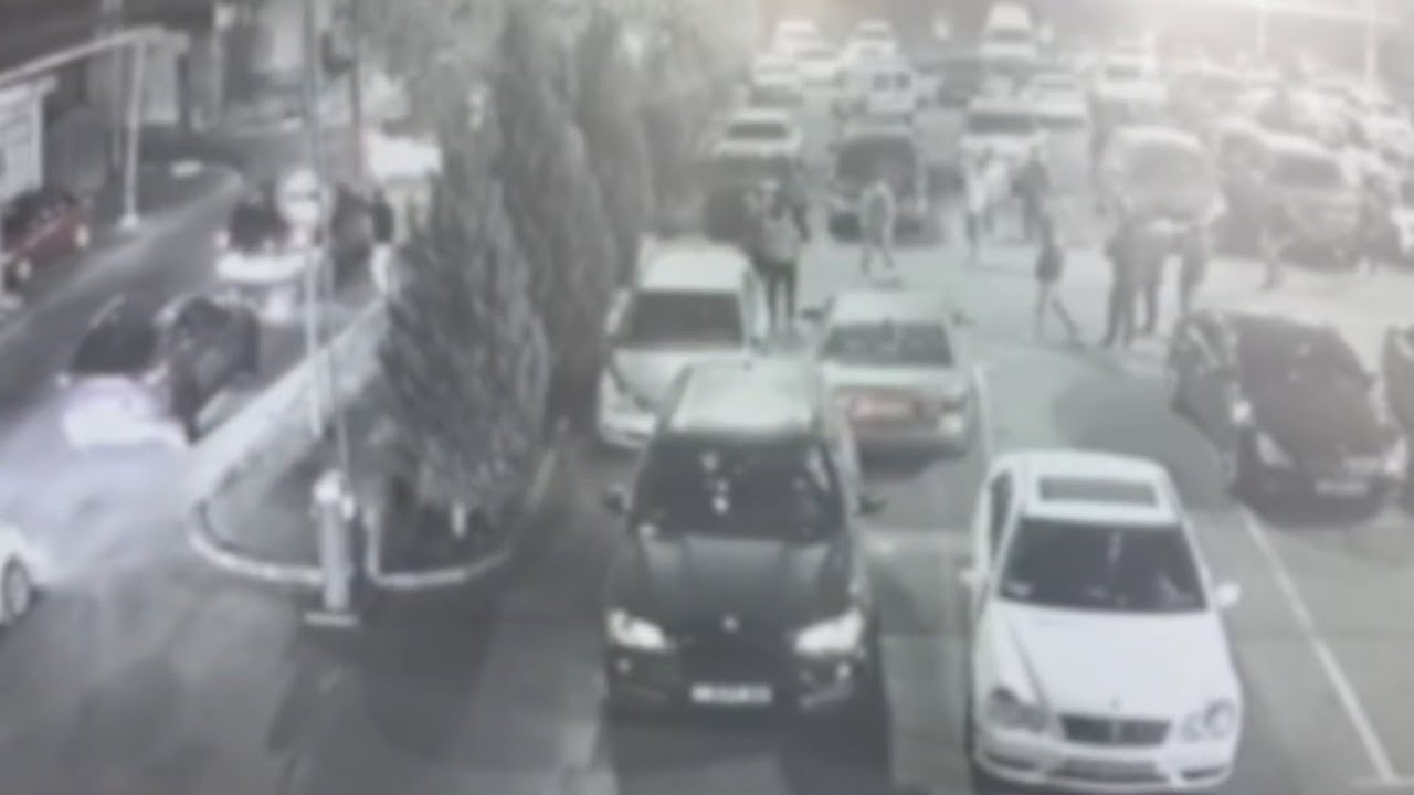 Դանակահարություն Արշակունյաց պողոտայի առևտրի կենտրոնի մոտ