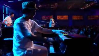 Sia-Day Too Soon Live Great Performances