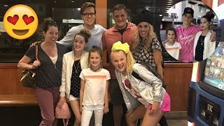 Hanging with JoJo Siwa, Rebecca Zamolo, Matt Slays, and Hayden Summerall 😍 (WK 327.6) | Bratayley