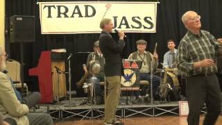 Neely's Rhythm Aces  "When Lulu Does that Zulu Dance"