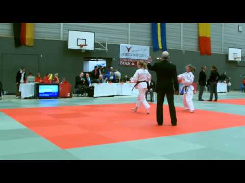 GarVida-Cup Bottrop 2013 / -44KG - Lara Teubner(Judo-Verband Berlin) vs. Chiara Leznar (Tbd O.)