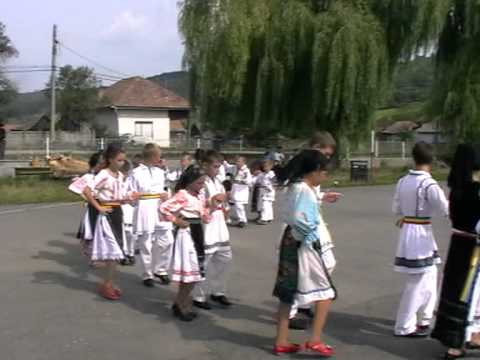 05 REALITATEA TV - traditii floclorice - DANSURI POPULARE-  Sanmartinu de Campie -Mures