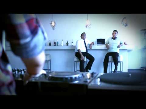 Delizious Devina Levi's Beatlicious - Official Campaign Video