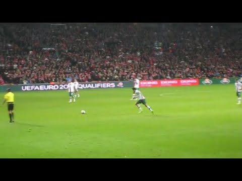 CRISTIANO RONALDO FREEKICK GOAL AGAINST DENMARK 11-10-2011 (SIDELINE VIEW)