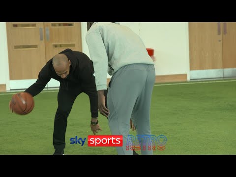 Thierry Henry embarrasses Romelu Lukaku on the basketball court