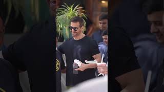 Download lagu John Abraham Snapped at Bandra #jonhabraham #bollywood #theasadjafc mp3