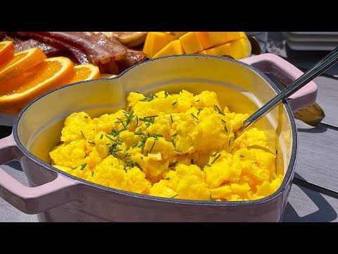 Hotel Style Scrambled Eggs. How To MakeThe Perfect Scrambled Eggs For Brunch