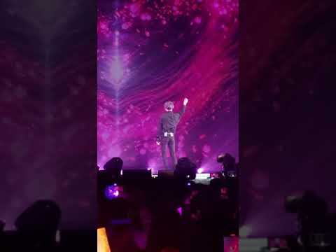 SuperM chicago  - Taemin solo GOODBYE