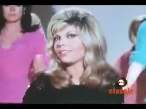 Blondie And Nancy Sinatra Video Mash Up - Atomic and These Boots Are Made For Walkin'