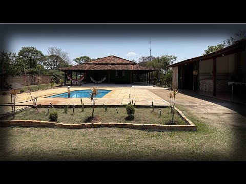 CHÁCARA  À VENDA POR R$330 MIL a 14km de MOCOCA, COM CASA, PISCINA, ÁREA GOURMET, MURADA.