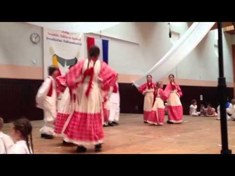 FD Ruža Fildestadt "Ružice" Folklorijada Heusensatamm 2013