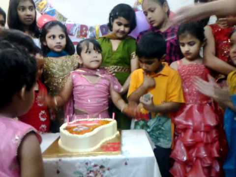 TAHIYA 5th Birthday 09 November 2011