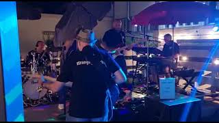 STRANGE GUYS Party Band