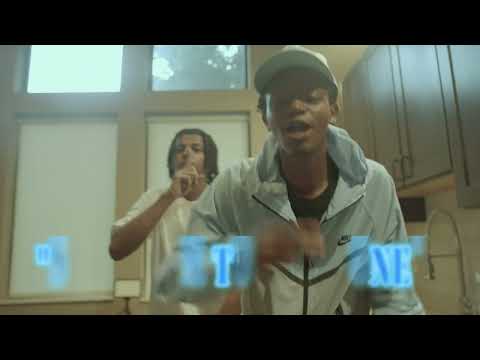 Y-KAY & Ahzee - FaceTime Audio