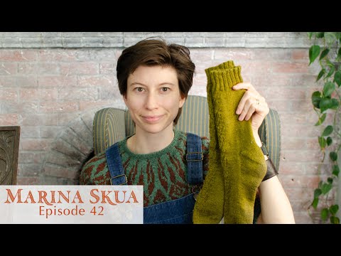 Marina Skua Ep 42 – Wool socks old and new, knitting with British worsted yarns, misty autumn walks